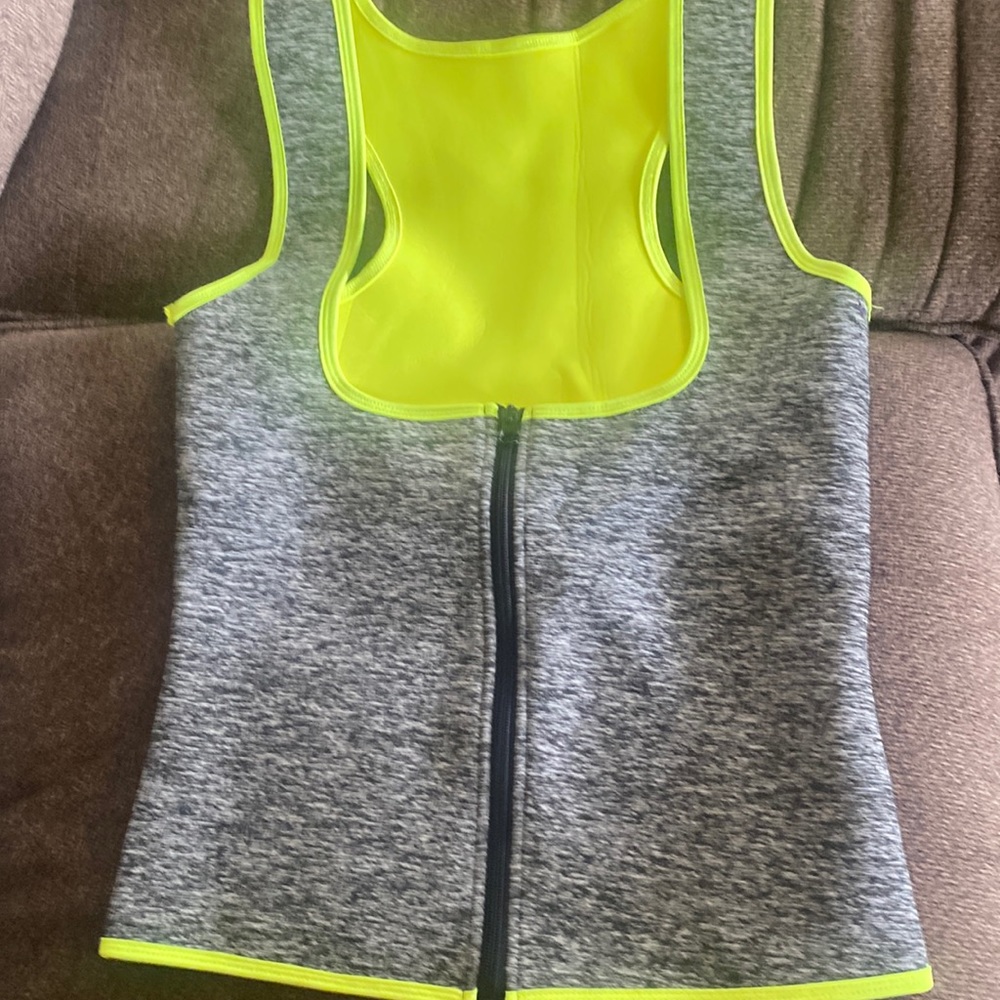 Waist trainer. Wear when you work out or work and is suppose to control bellyfat